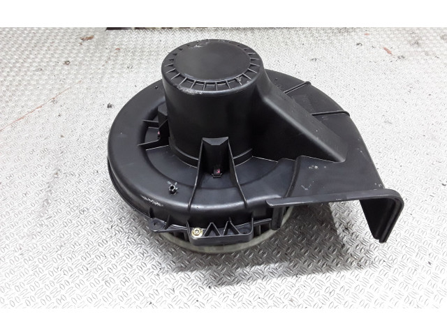 Вентилятор печки 6Q1820015G Audi A2