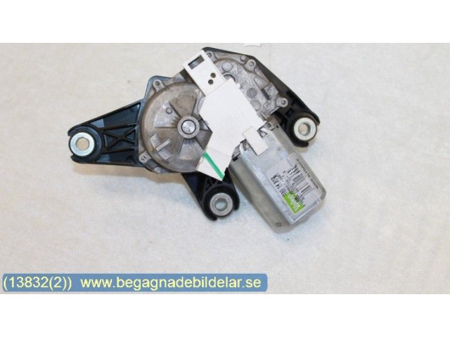 Моторчик заднего дворника 7700311590    Renault Trafic II (X83)