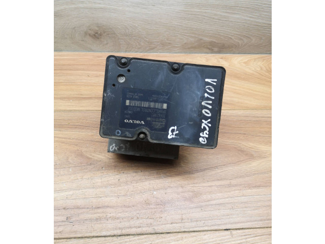 Блок АБС 30643982   Volvo  XC90  2003 - 2006 года