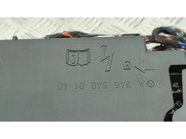   Pojistková skříňka A2465400140, A2466840337   Mercedes-Benz CLA C117 X117 W117 2015