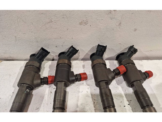 Форсунка 0445110340    Peugeot Partner III   