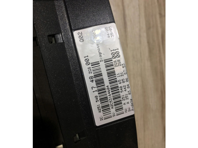 Панель приборов A25154017481   Mercedes-Benz R W251       