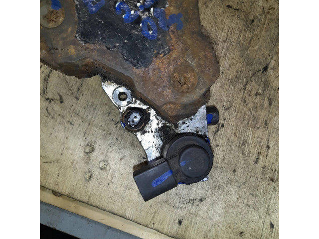 Vstřikovací čerpadlo A6480700001, 0445010078 Mercedes-Benz E W211 pro naftový motor 2.2