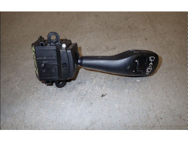 Ручка стеклоочистителей 61318363669   BMW X3 E83