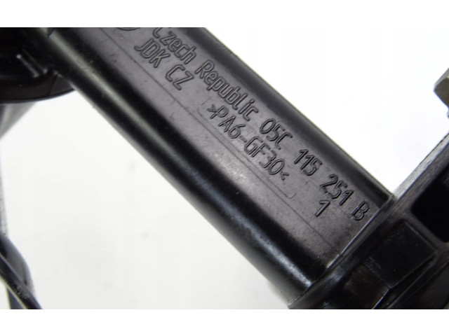 Масляный насос   05C115103A  Volkswagen Golf VIII 