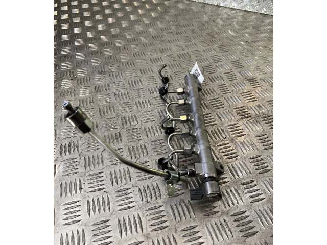 Топливная рампа 31303612   Volvo XC90  