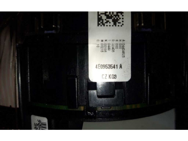 Подушка безопасности водителя 4E0953541A Audi A4 Allroad