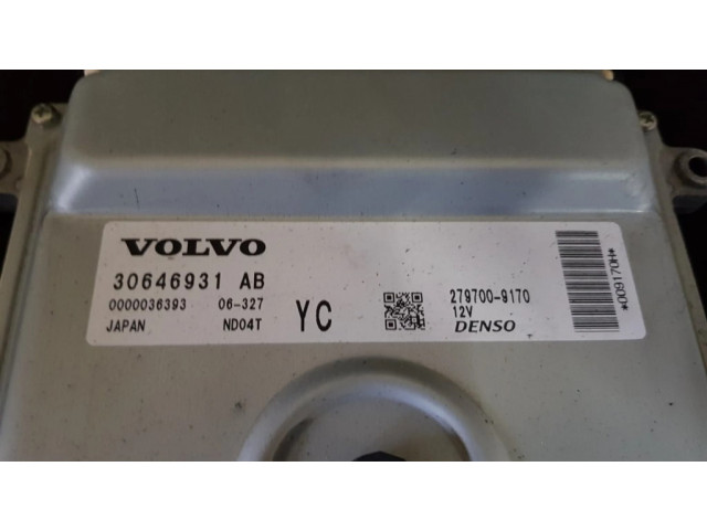 Блок управления двигателя 30646931AB   Volvo S80