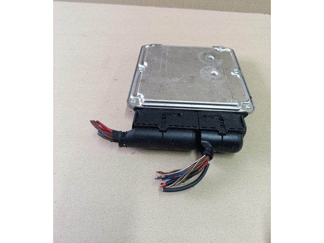 Řídící jednotka 070906016AJ Volkswagen Multivan T5 2009