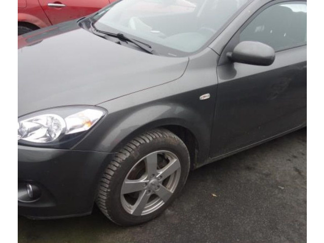 Зеркало электрическое KIA Pro Cee'd I 2008 - 2013 года