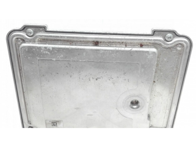 Řídící jednotka 03L906018PH, 03L906018ES Audi Q3 8U 2013