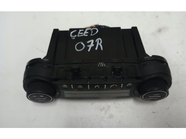 Блок управления климат-контролем 972501H500 KIA Ceed