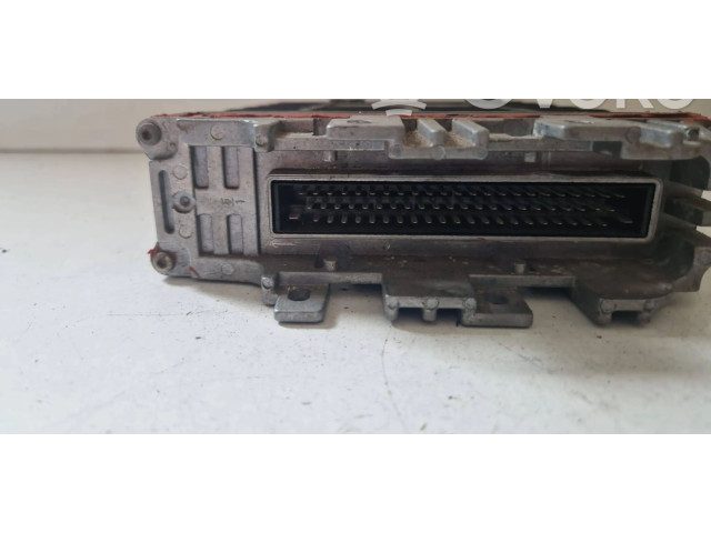 Řídící jednotka 037906025J Volkswagen Vento 1996