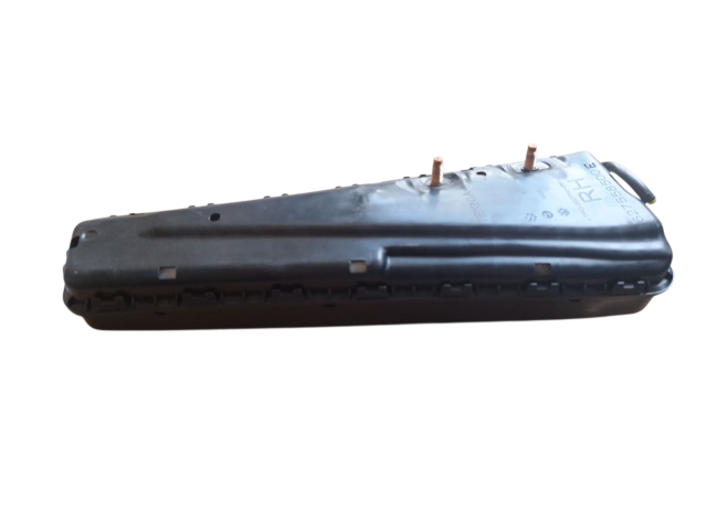 Надувная подушка для сиденья 737450605   BMW X1 F48 F49 2017