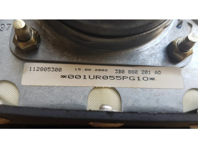 Подушка безопасности водителя 112805300, 001UR055PG10 Volkswagen PASSAT B5.5