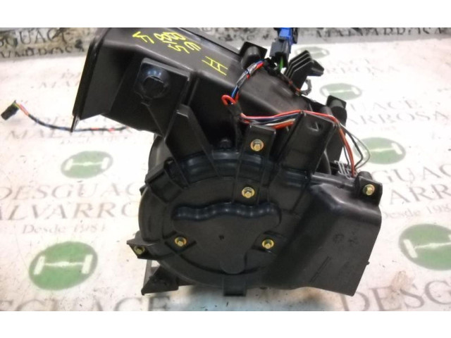 Вентилятор печки    7701048753, 8200010556   Renault Vel Satis