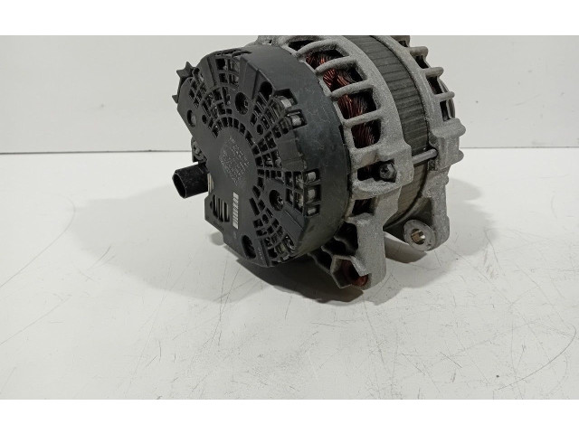 Генератор       Volvo XC40   -  года   