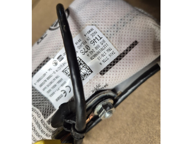 Надувная подушка для крыши 8V5880242A    Audi RS3