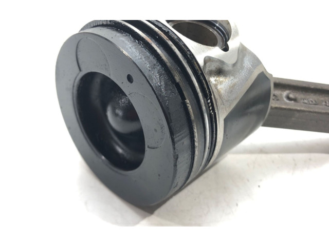 Píst D4FB KIA Venga