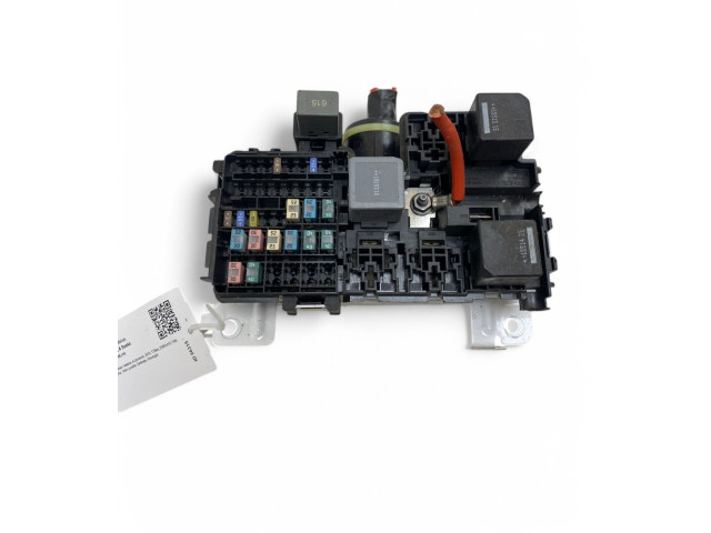 Блок предохранителей 31384034 Volvo XC90