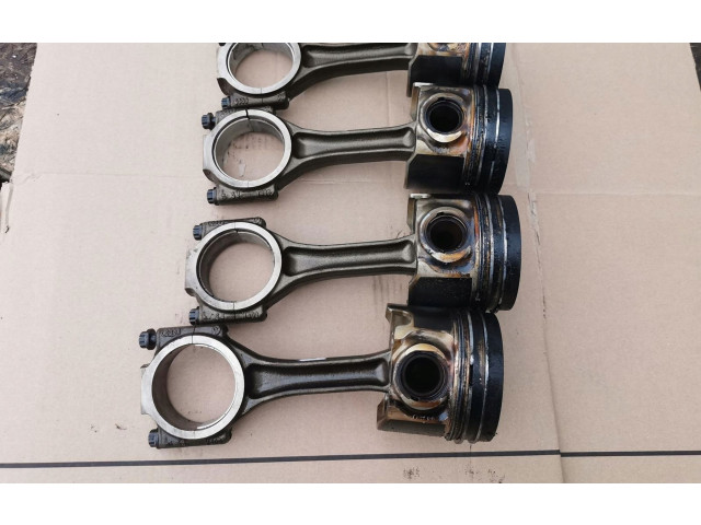 Поршень BMPBMMBRT Volkswagen PASSAT B6