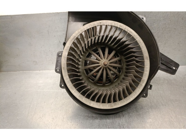 Вентилятор печки    6Q1820015G, 6Q1820015G   Volkswagen Polo