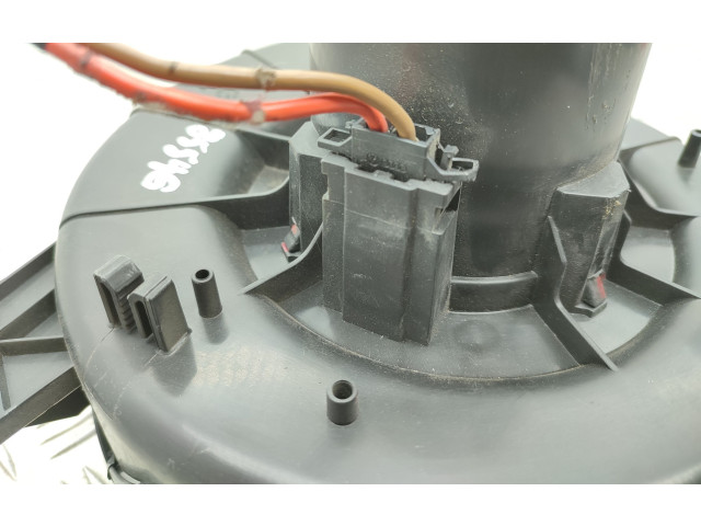 Вентилятор печки    TH160L37   Skoda Fabia Mk2 (5J)