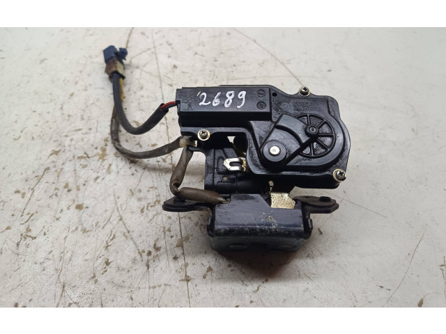 Zámek zadních dveří Toyota Avensis T250 2005