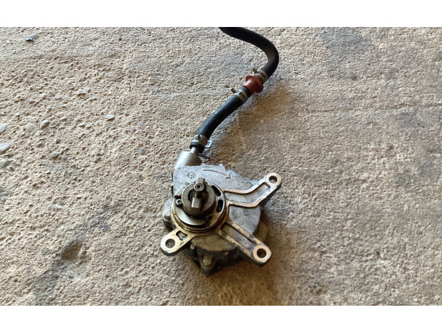 Čerpadlo oleje 15010758 Toyota RAV 4 (XA30)