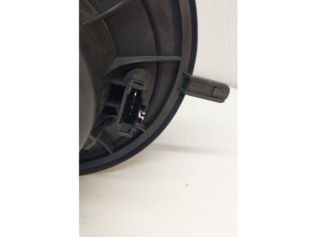 Вентилятор печки    1K2819015C   Audi A3 S3 8P