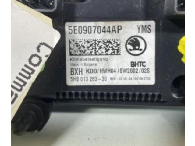 Блок управления климат-контролем    Skoda Octavia Mk3 (5E)