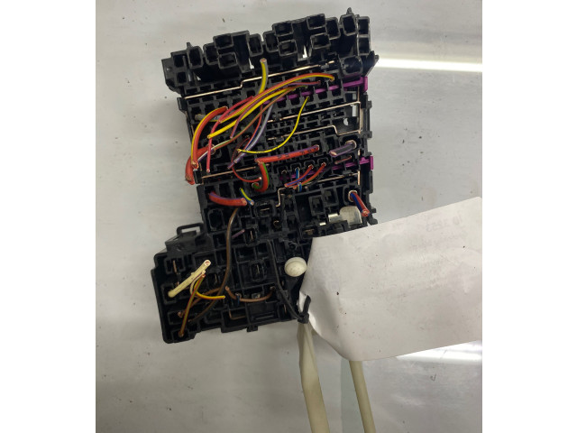 Блок предохранителей 4RA00779120   Audi A3 S3 8V    