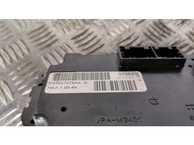 Блок управления климат-контролем P55037979AA   Jeep Grand Cherokee (WK)