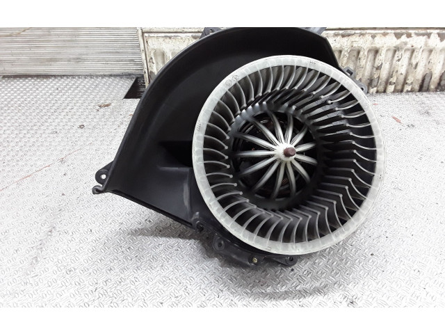 Вентилятор печки 6Q1820015G Audi A2