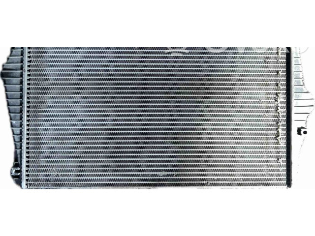 Интеркулер  30748808   Volvo XC90 