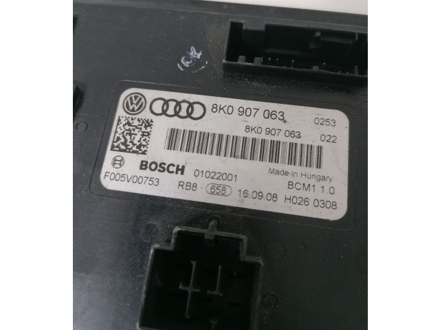 Блок комфорта 8K0907063, 01022001 Audi A4 S4 B6 8E 8H