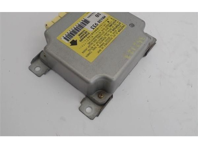 Блок подушек безопасности x6t42684 Mitsubishi Montero