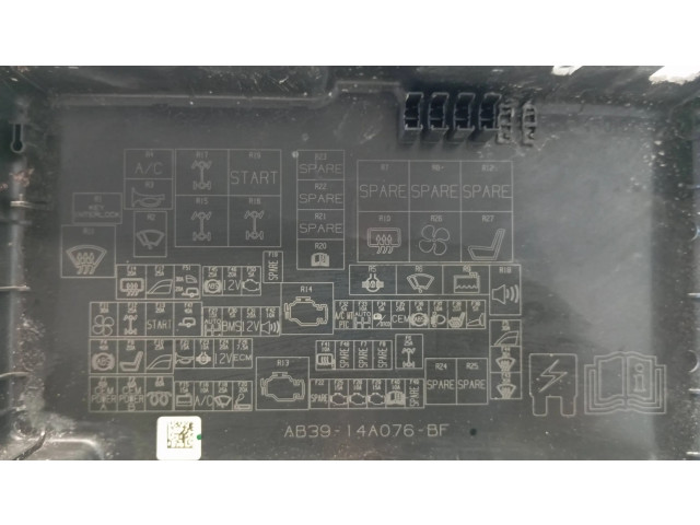 Блок предохранителей AB3914A076BF Ford Ranger