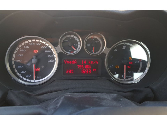 Přístrojová deska Alfa Romeo Mito 2011 50517148