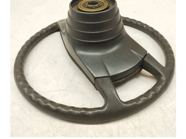 Руль Mercedes-Benz W123  1976 - 1985 года 1164640017, A1164640017      