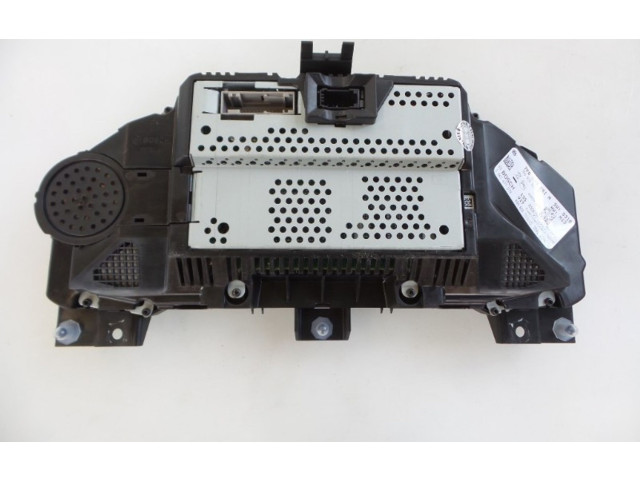 Přístrojová deska  Volkswagen Touareg II 2013 7P6920881N, 0263677079  