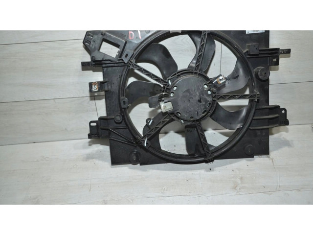 Вентилятор радиатора     214811626R, 214811626R    Dacia Duster 