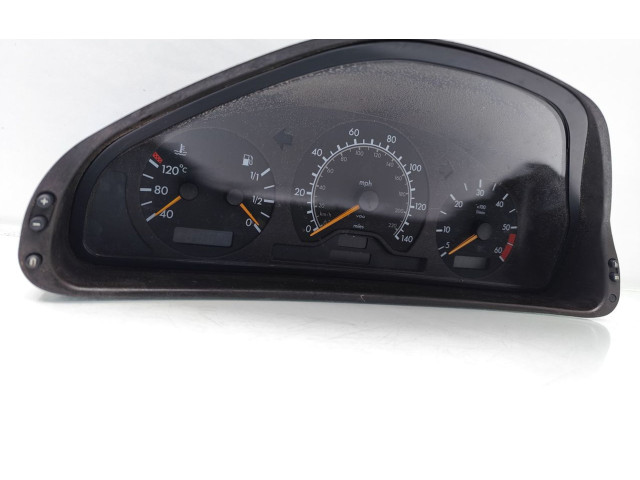 Přístrojová deska Mercedes-Benz E AMG W210 1996 2105400347, 110.008.689