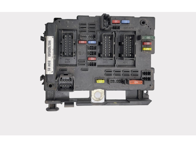 Pojistková skříňka 9657608580, 9650663880 Lancia Phedra 2004