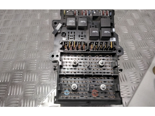 Блок предохранителей 4707506B, 316961 Chrysler Voyager