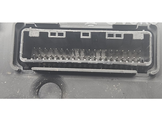 Přístrojová deska  Subaru Trezia 2012 8380052Z40  