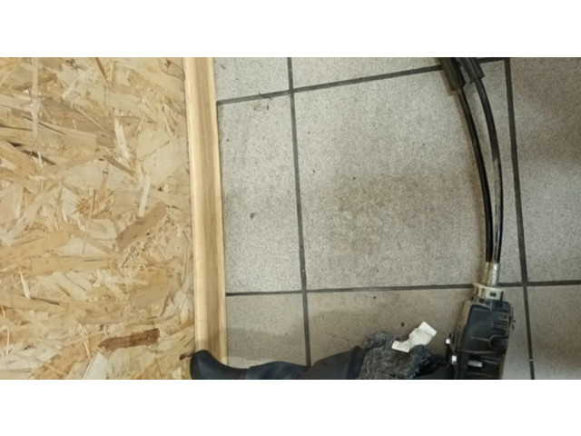 Механизм переключения передач (кулиса) (в салоне)