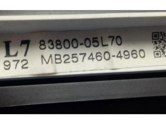 Přístrojová deska Toyota Avensis T270 2010 8380005L70