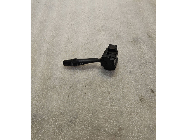 Volant Nissan Navara D40 2004 NLES14511