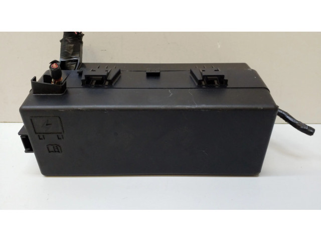 Pojistková skříňka 68197242AB, 04671886AA Chrysler 300C 2014